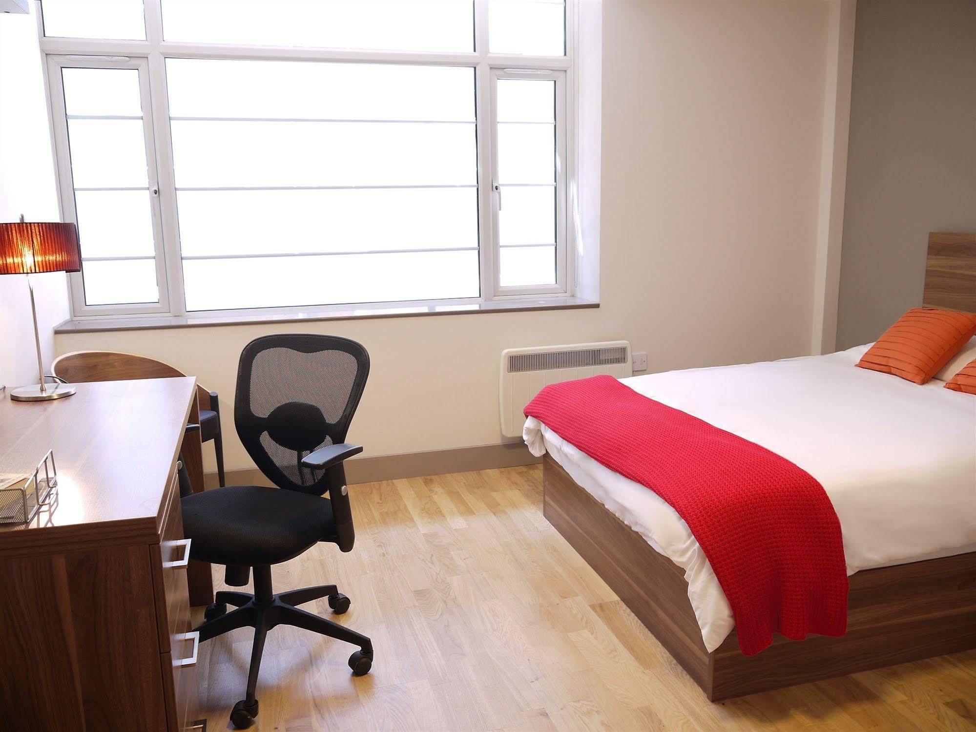 Britannia Study Hotel Brighton Екстериор снимка